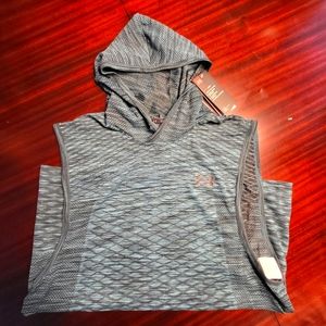 Brand New Under Armour Lightweight Sleeveless Hood